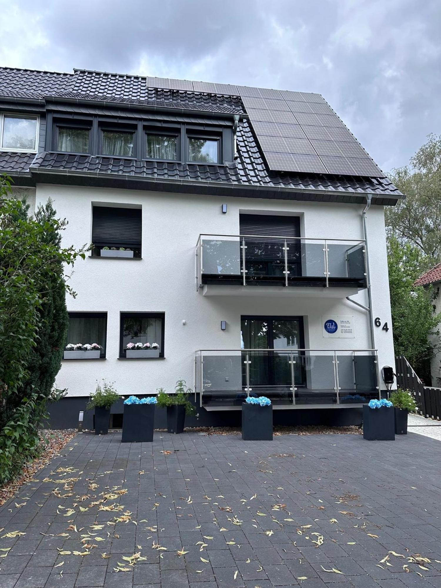 Fewo By Hd Mit Parkplatz, Wallbox, Wintergarten Bad Salzuflen Kültér fotó